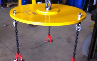 Three Point Lifting Frame